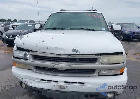 2005 Chevrolet Tahoe Z71 из США, поврежденный, VIN 1GNEC13T35R144158